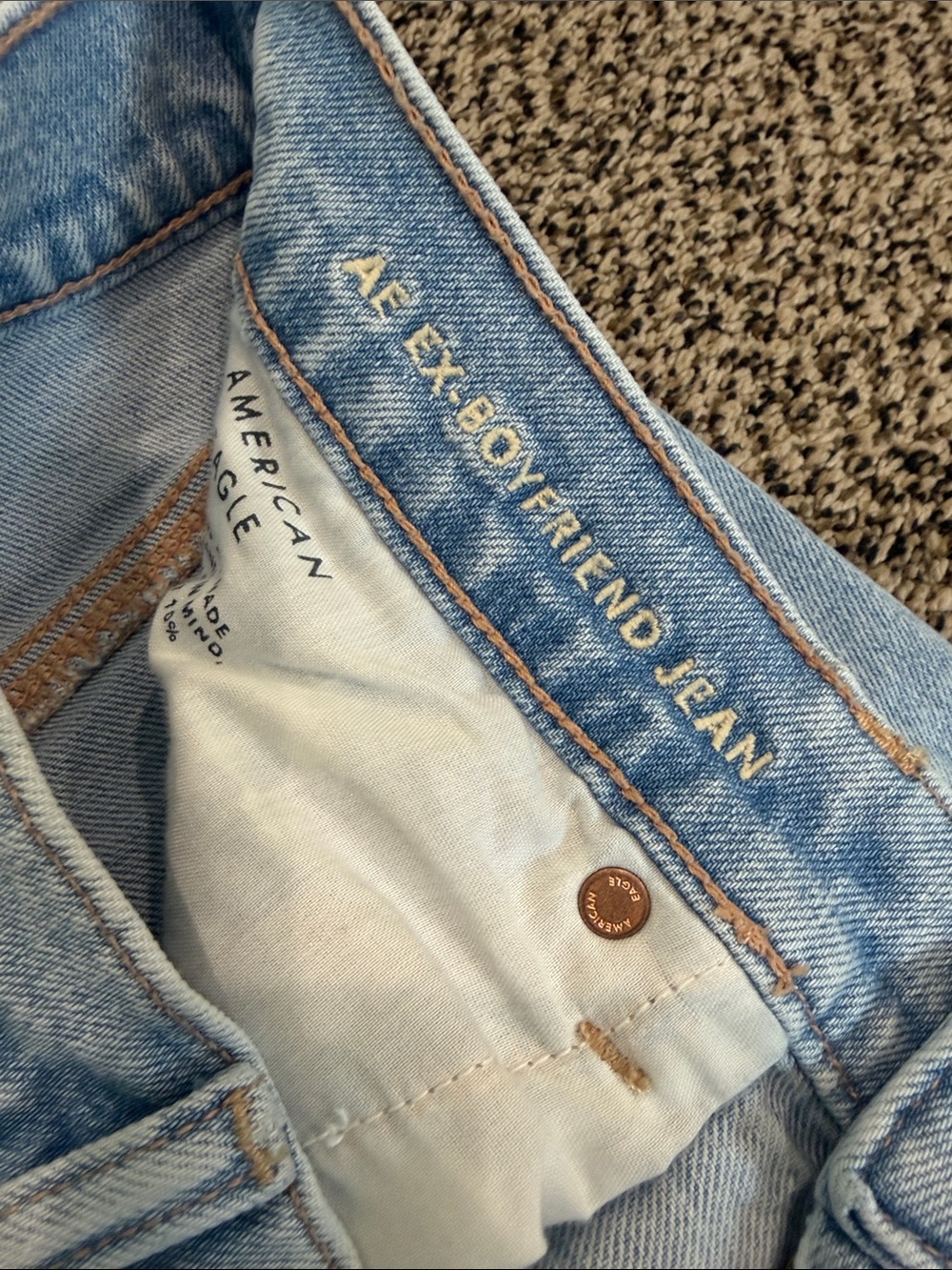American Eagle ex boyfriend jeans - Picture 3 of 6